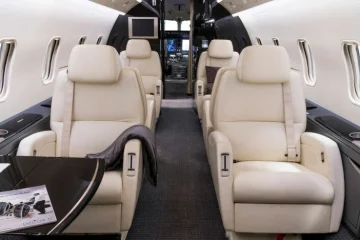 Empty leg uçuş fırsatlarını anlatan görsel; uygun fiyatlı özel jet seçenekleri ve esnek rota planı